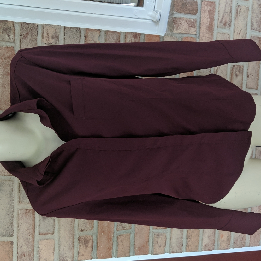 EXPRESS STRETCH Button Down BURGUNDY Purple MAROON Long Sleeve Top Lines Sz 9/10